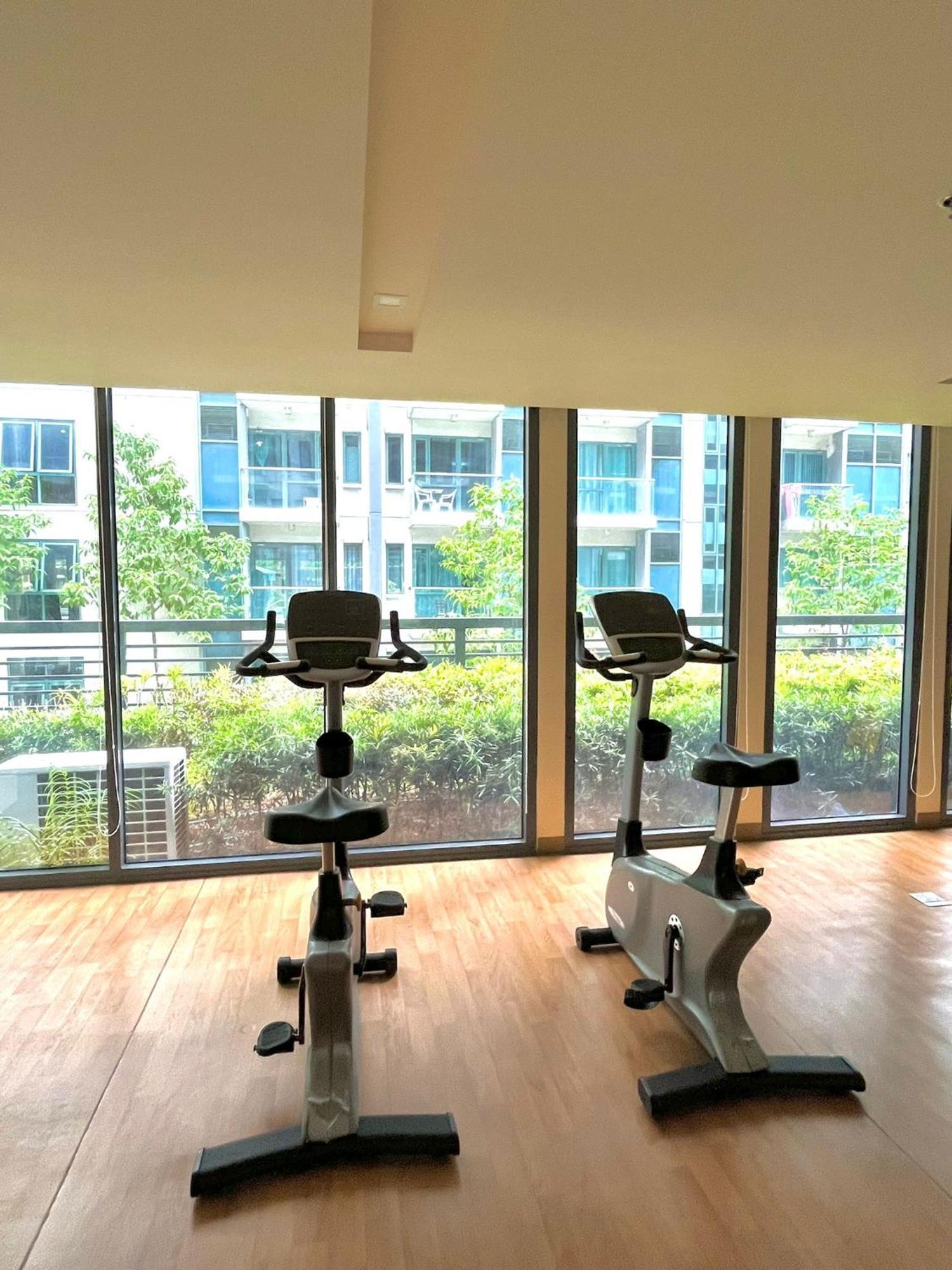 Studio At 81 Newport Boulevard Near Naia With Free Access To All Amenities Up To 2 Pax مانيلا المظهر الخارجي الصورة