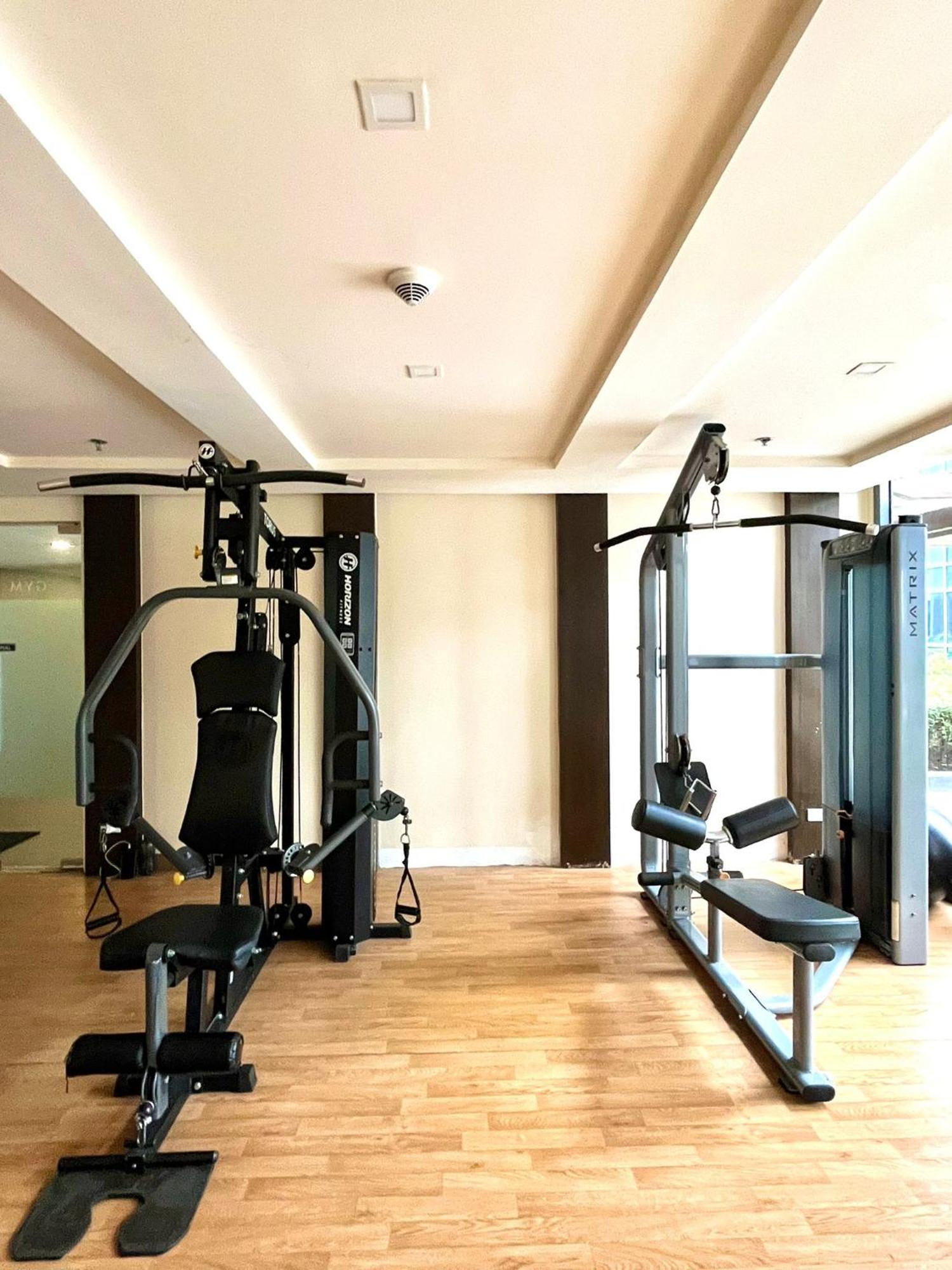 Studio At 81 Newport Boulevard Near Naia With Free Access To All Amenities Up To 2 Pax مانيلا المظهر الخارجي الصورة